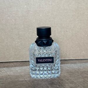 Valentino Born in Roma  1.7oz  50ml  EMPTY